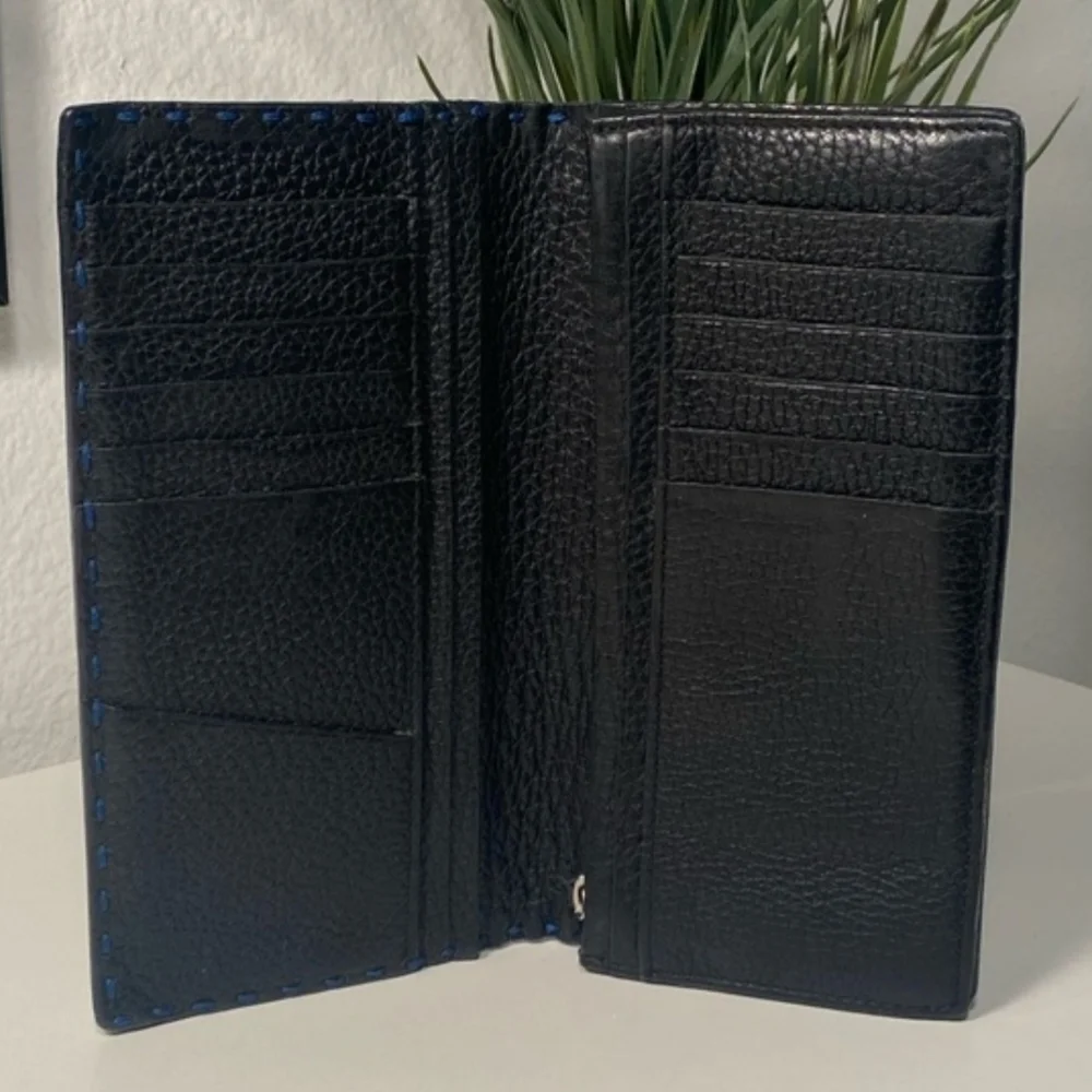 RARE FENDI Selleria 2 Tone Leather Bi Fold Long Wallet Blue / w Black interior - Picture 6 of 11